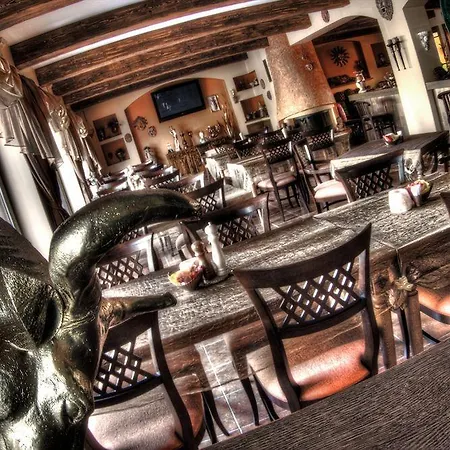 麦可斯英酒店 布拉迪斯拉发